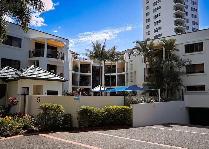 Burleigh On The BeachSpa Hotel